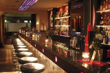 Berlin corporate event spaces Bar Eventlocation image 0