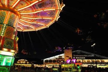 Munich   Package: Übernachten, Tagen & Wiesntisch (siehe dazu Beschreibung!) image 1