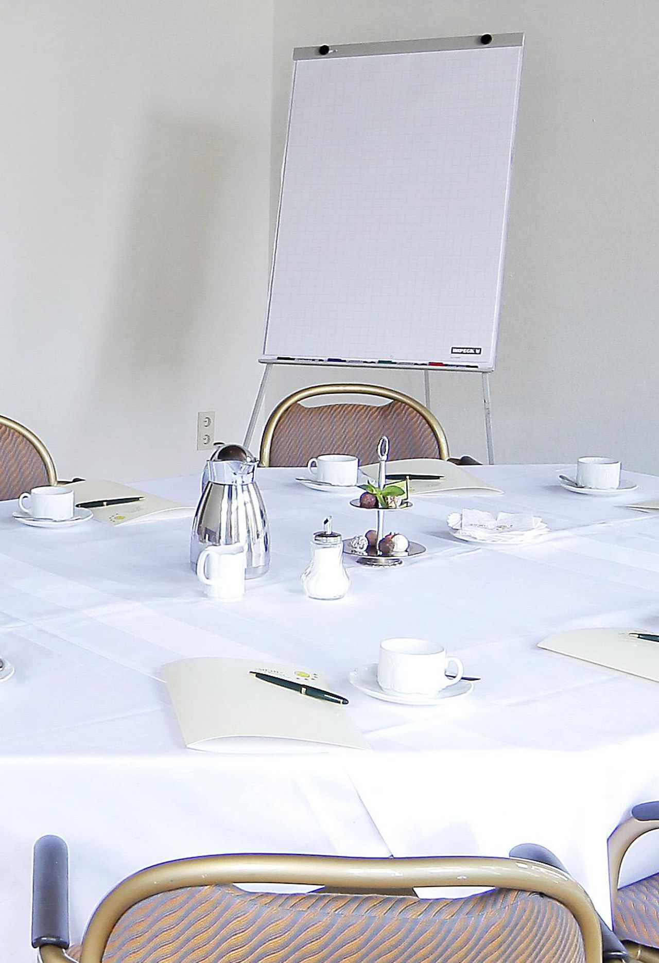 Rest of the World   Mühl 2 image 1