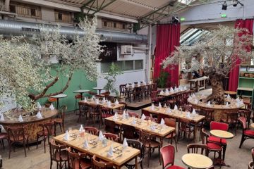 Parijs  Bijzondere locatie La Halle aux Oliviers image 1