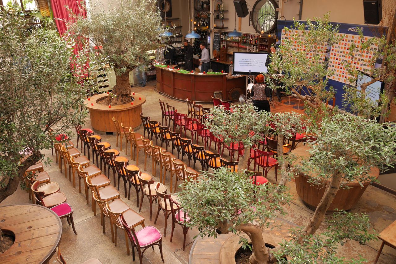 Parijs  Bijzondere locatie La Halle aux Oliviers image 2