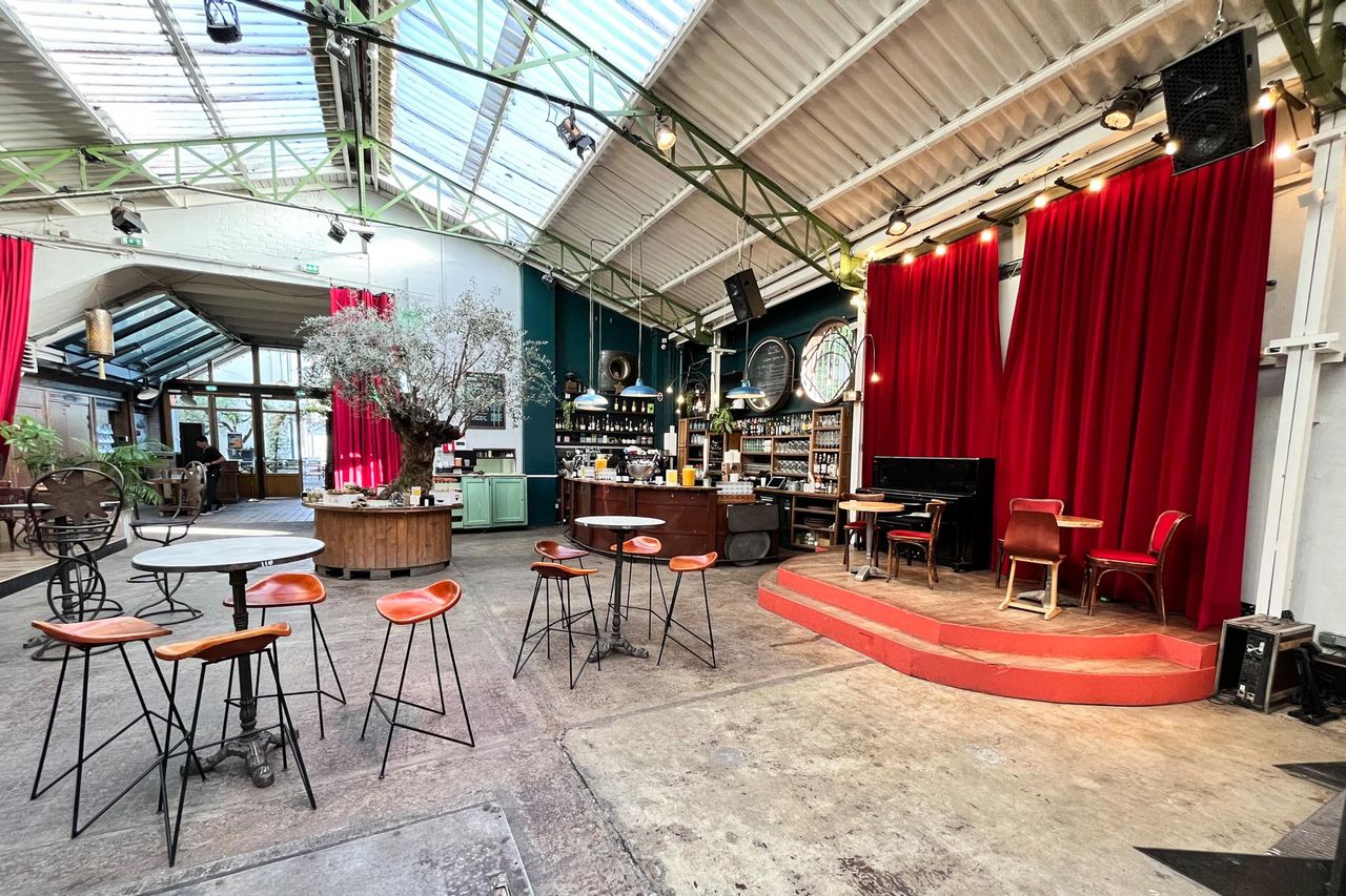 Parijs  Bijzondere locatie La Halle aux Oliviers image 5