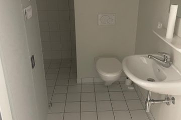 Rest of the World Kundengespräch  Salle de conférence image 4