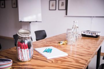 Berlin workshop spaces Unusual venue Workshop at a bouldering gym image 4