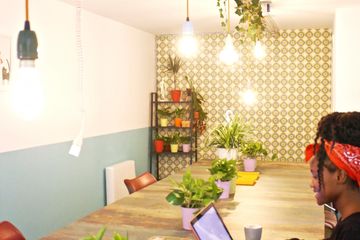 Barcelona workshop spaces Coworking space Cosy Space image 1