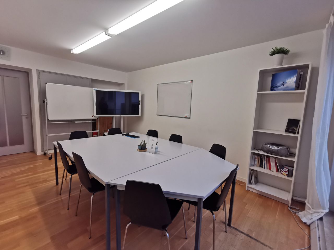 Zürich Kundengespräch Vergaderzalen Zimmer 1 image 5