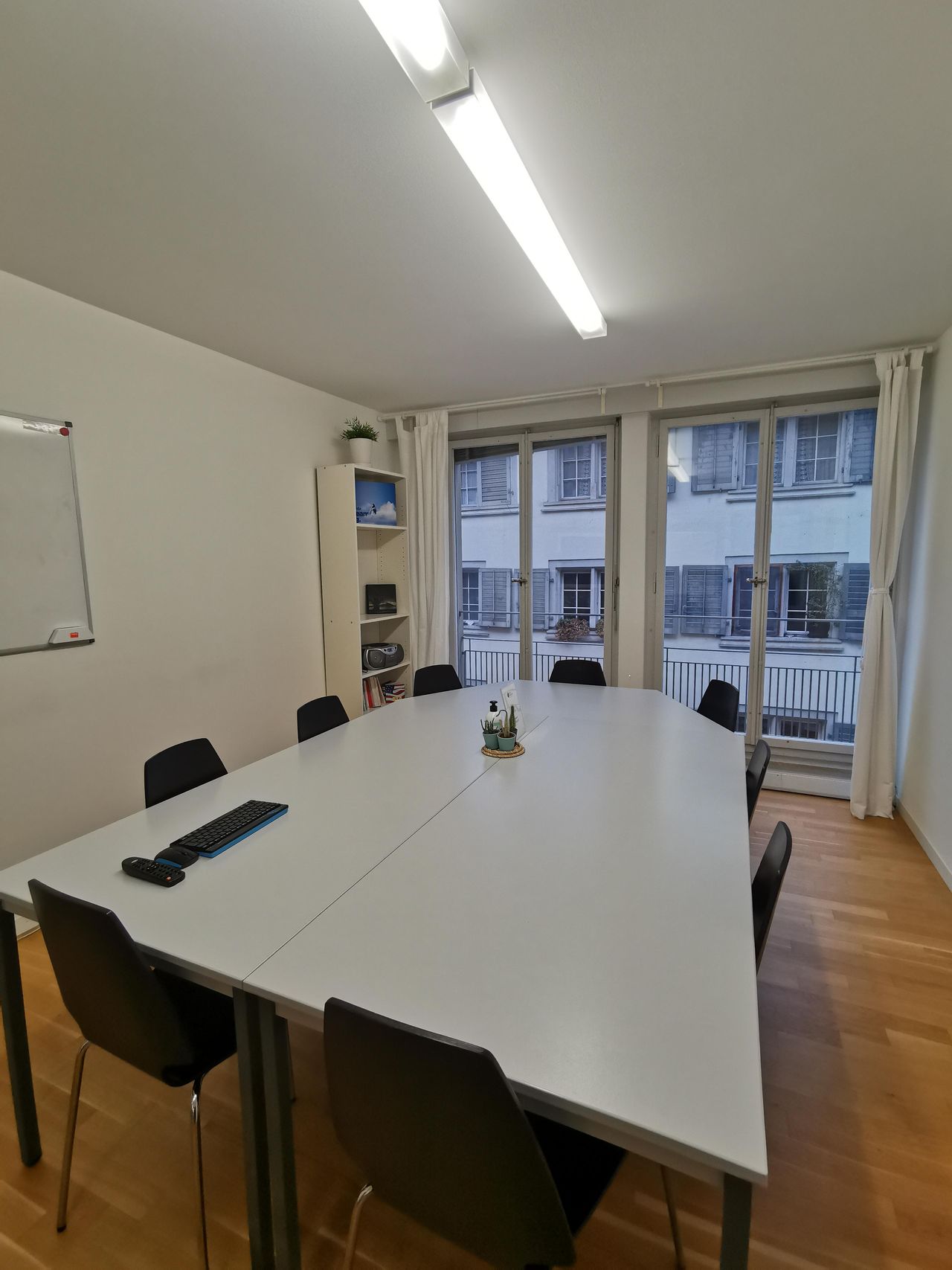 Zürich Kundengespräch Vergaderzalen Zimmer 1 image 3