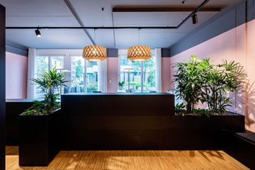 Rest of the World Kundengespräch  klimmZUG image 1