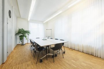 Rest of the World Kundengespräch  klimmZUG image 2