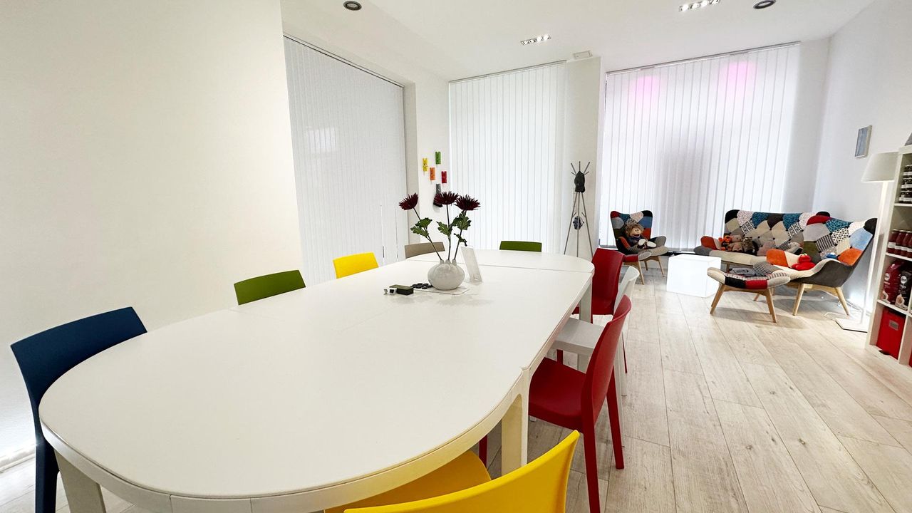 Hannover Mobiles Arbeiten Meetingräume Digitaler & modularer -  Workshop- & Tagungsraum mit Schaufenster image 17