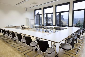 Rest of the World   Tagungsraum image 1