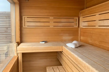 Berlin Rooftop image 1