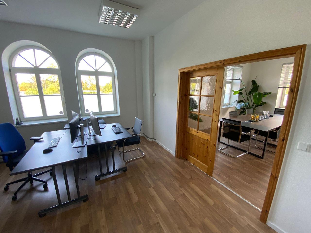 Dresden Mobiles Arbeiten Büros auf Zeit Meetingraum/Arbeitsplatz auf Zeit image 8