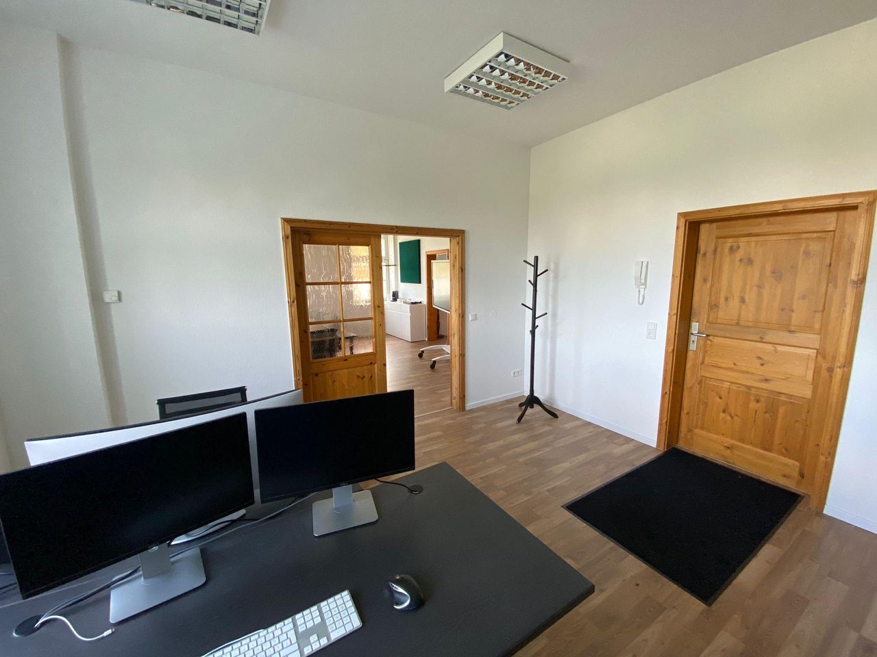 Dresden Mobiles Arbeiten Büros auf Zeit Meetingraum/Arbeitsplatz auf Zeit image 9