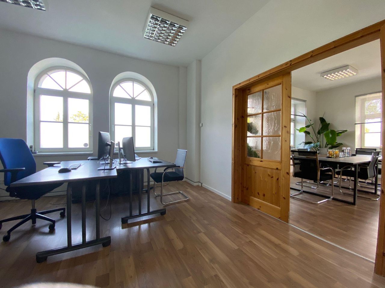 Dresden Mobiles Arbeiten Büros auf Zeit Meetingraum/Arbeitsplatz auf Zeit image 12