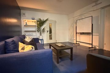 Berlin Corporate event space Berlin Blue space image 4