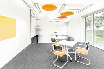 Munich training rooms Meeting room Konferenzzone image 9
