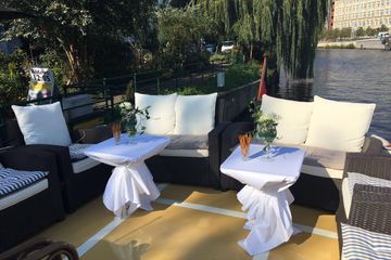 Berlin PR & Marketing Event Schiff/Eventschiff/Floß Motoryacht BELLEVUE image 6