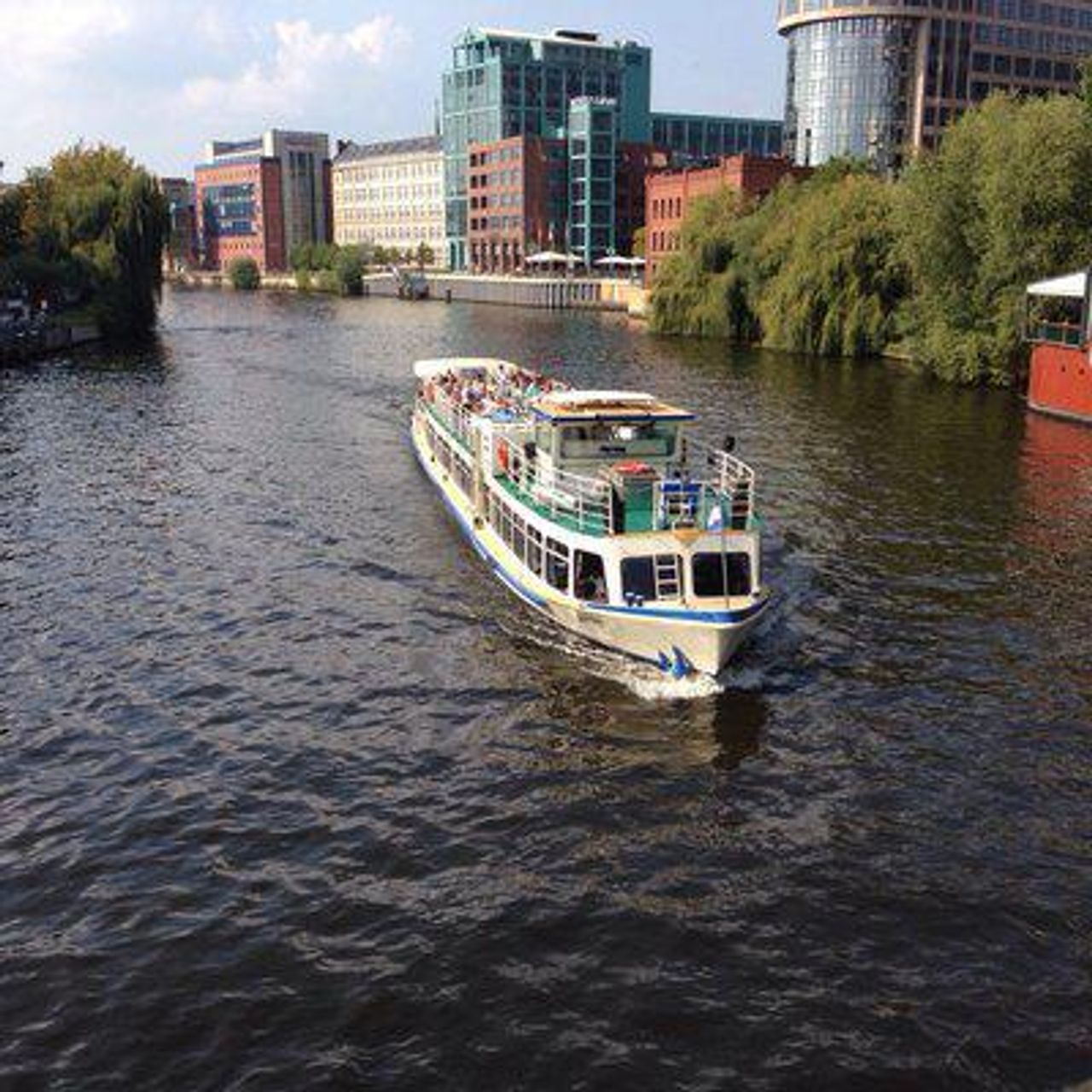 Berlin PR & Marketing Event Schiff/Eventschiff/Floß MS BON AMI image 2