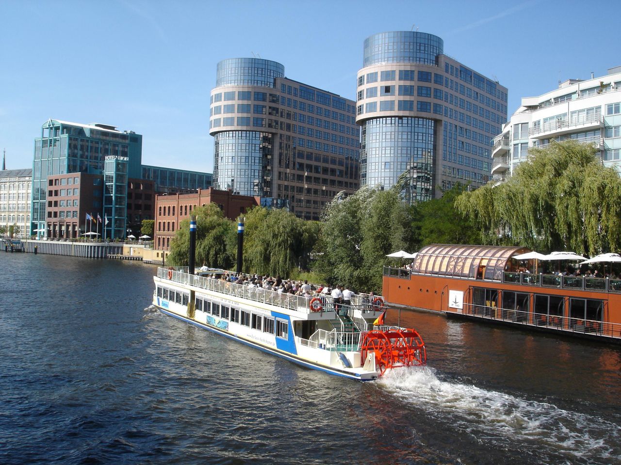 Berlin Sommerfest Schiff/Eventschiff/Floß Raddampfer EUROPA image 1
