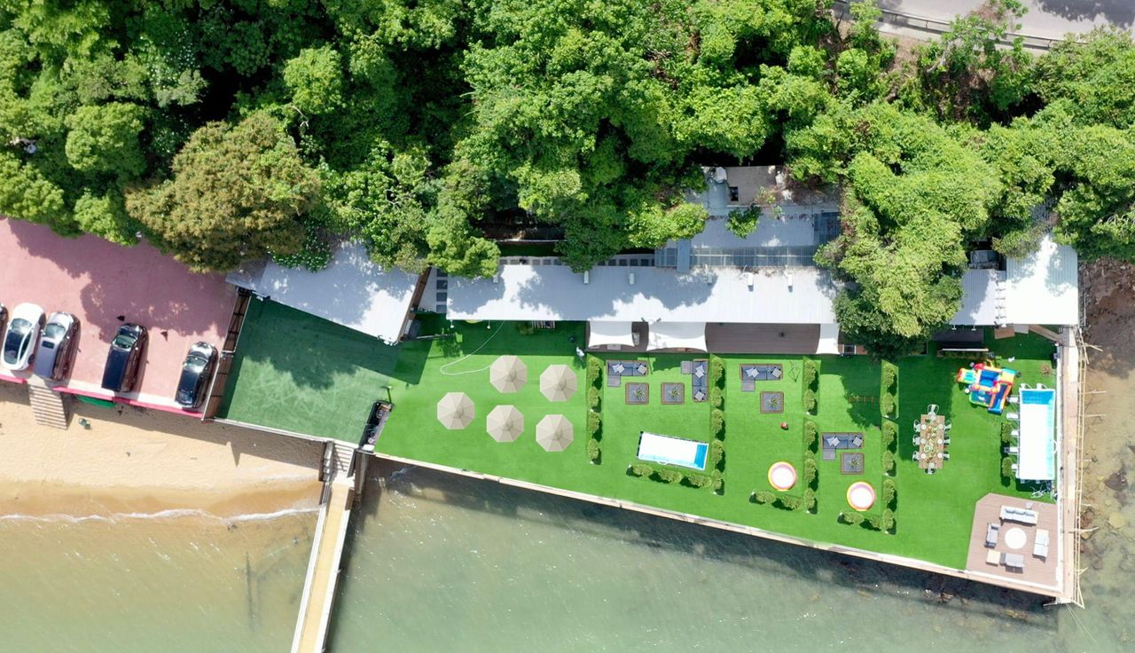 Rest of the World  Corporate event spaces VIP Suite 1 image 4