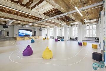 Berlin  Coworking spaces Deep Space image 2