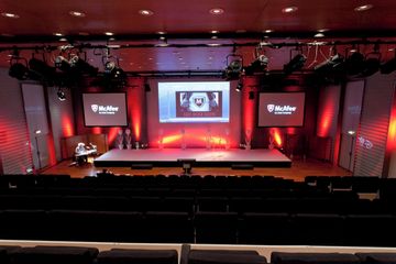 Paris corporate event spaces Hörsaal  image 5