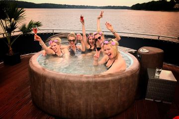 Falkensee PR & Marketing Event Hausboot Eventschiff image 10