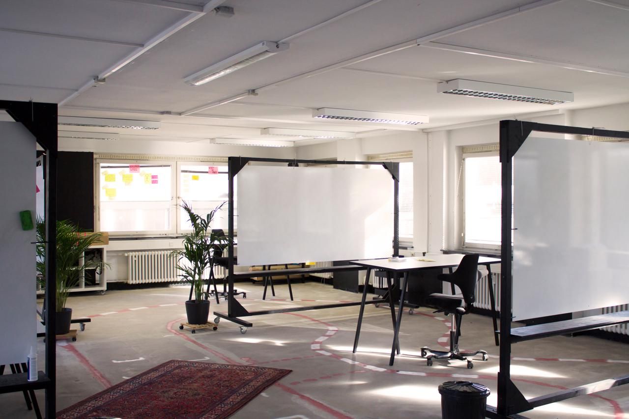 Stuttgart training rooms Coworking Space White Room image 13