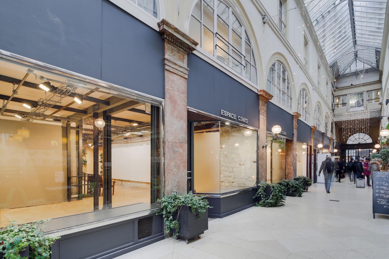 Paris corporate event spaces Industrial space Espace Cinko image 12