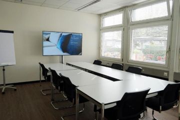 Rest van de wereld workshop spaces Business center CV Labs image 9