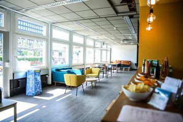 Rest van de wereld workshop spaces Business center CV Labs image 4