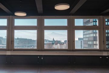 Rest van de wereld workshop spaces Business center CV Labs image 10