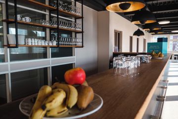 Rest van de wereld workshop spaces Business center CV Labs image 16