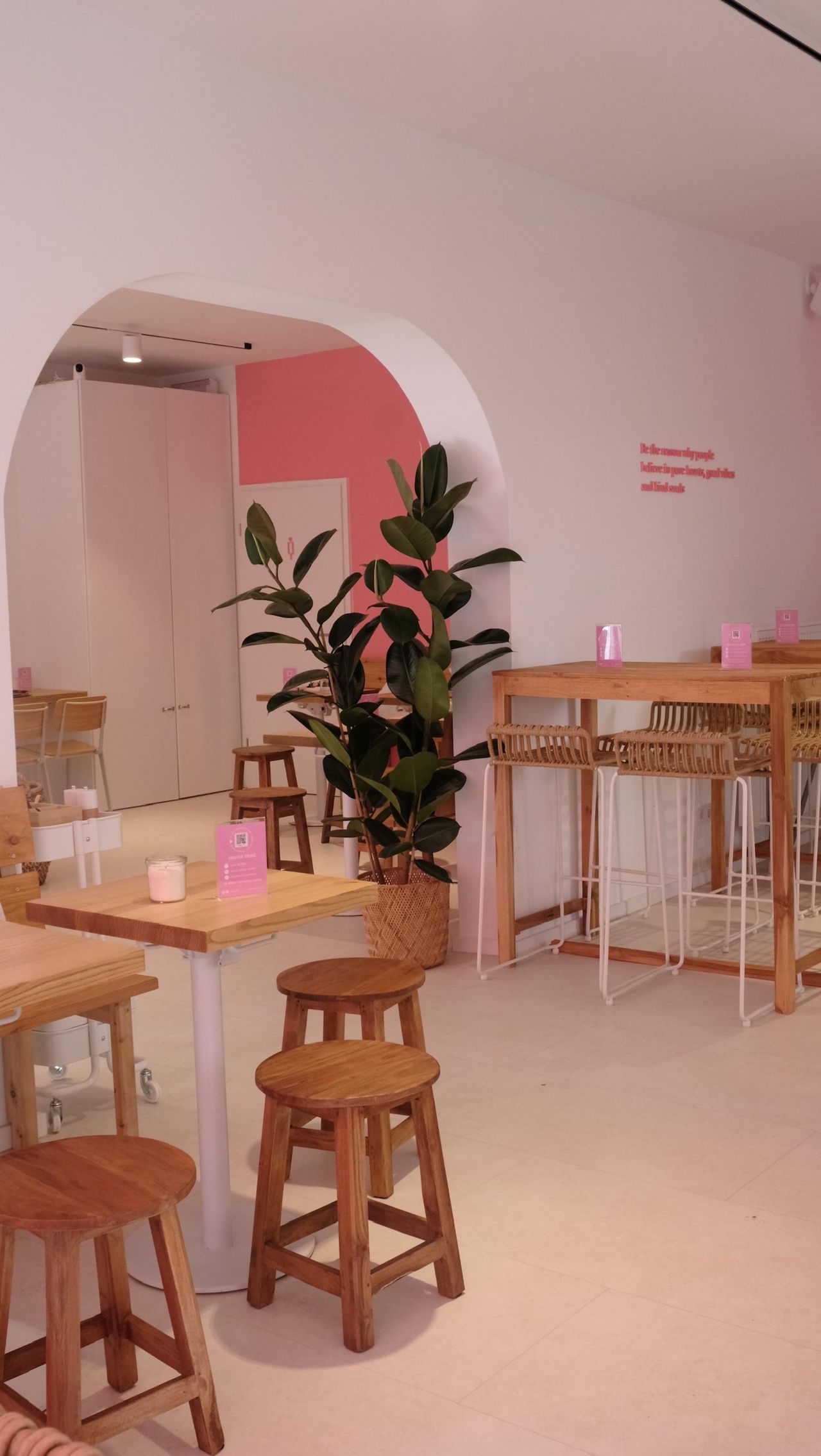 Hamburg  Corporate event space TRUCYS Café Gertigstraße image 0