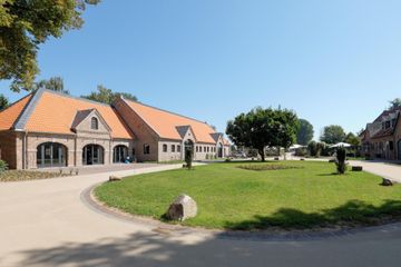 Cologne corporate event spaces Castle Conference Room image 3