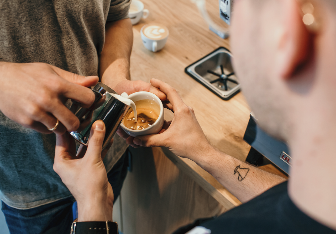 Berlin corporate event spaces Cafe Meeting und Event Space image 34