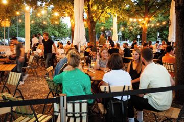 Berlin corporate event spaces Cafe Meeting und Event Space image 43