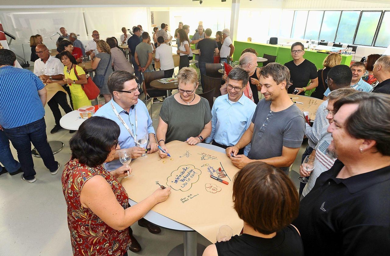 Rest van de wereld workshop spaces workshop Innovative meetingroom image 14