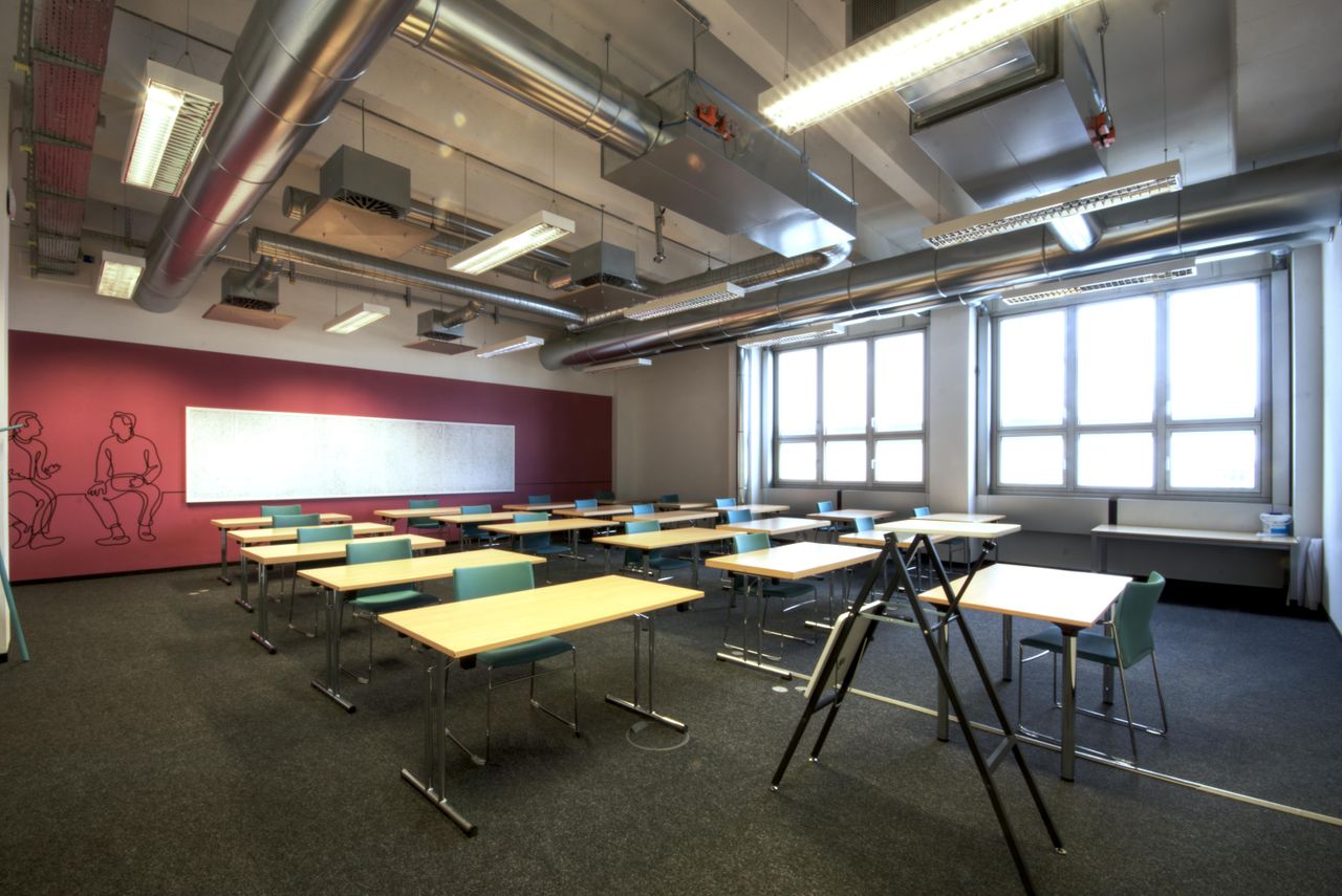 Munich  Meeting room Geiselgasteig image 4