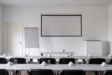 Berlin workshop spaces Meeting room Conference Room image 4