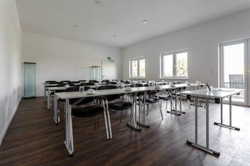 Berlin workshop spaces Meeting room Conference Room image 0
