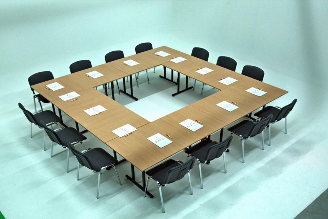 Rest of the World training rooms Photography studio Greenbox Meetingroom image 7