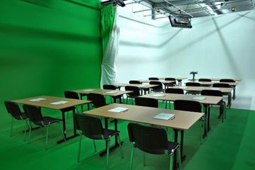 Rest of the World training rooms Photography studio Greenbox Meetingroom image 3