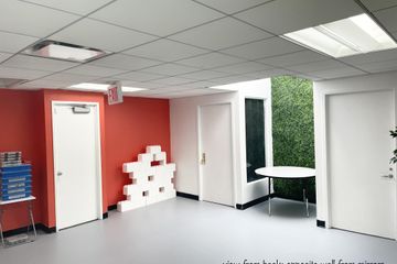 New York Mobile Working Function Room Main Studio image 7