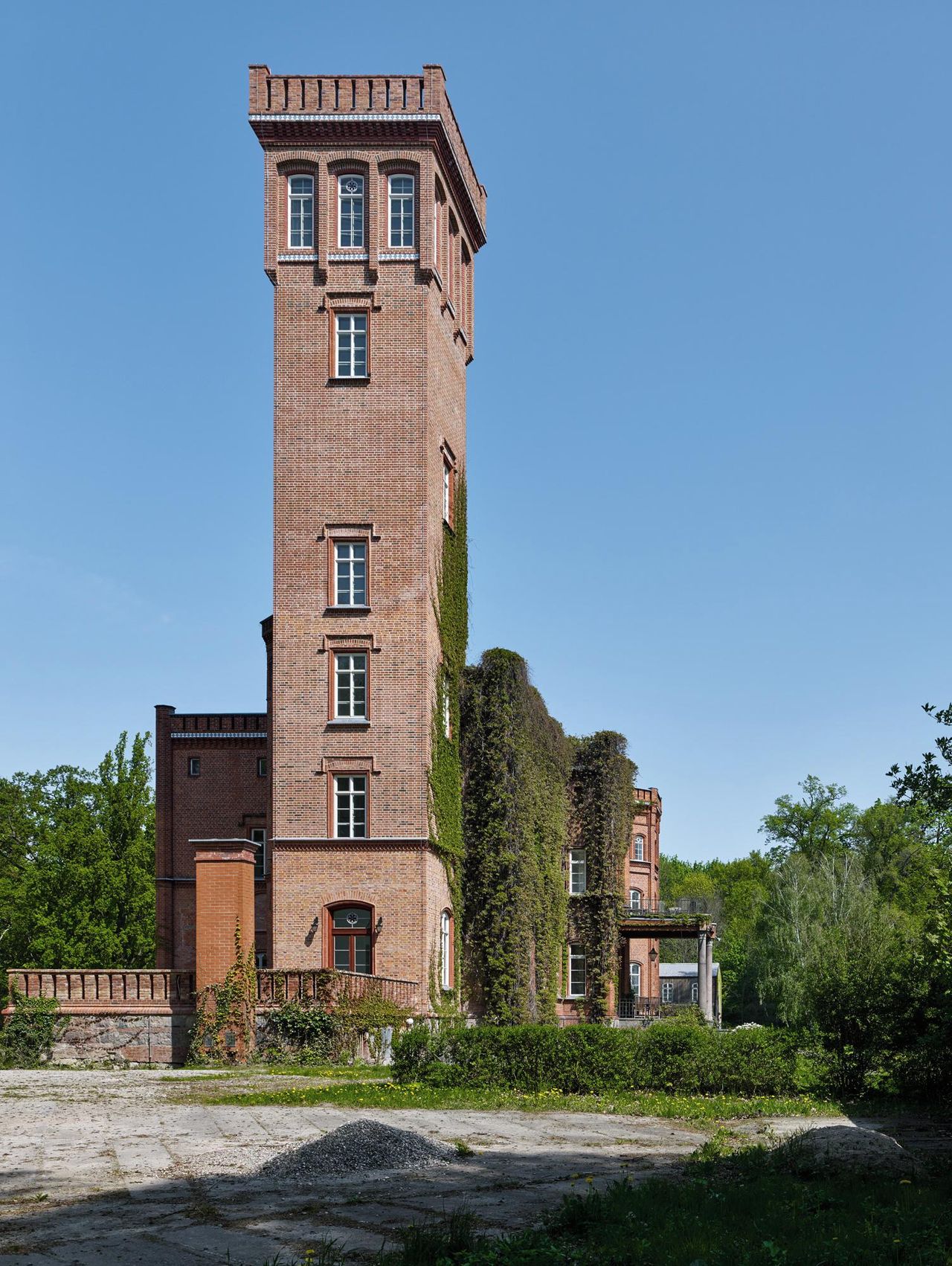 Rest of the World corporate event spaces Unusual venue Castle Arendsee image 18