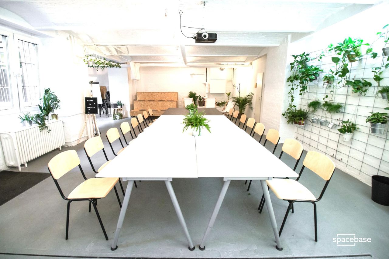 Berlin workshop spaces Industrial space Spacebase Campus - Workshop Space (Back) image 15