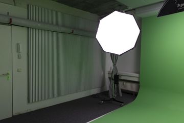 Hamburg Fotostudio Greenscreen-Studio image 2