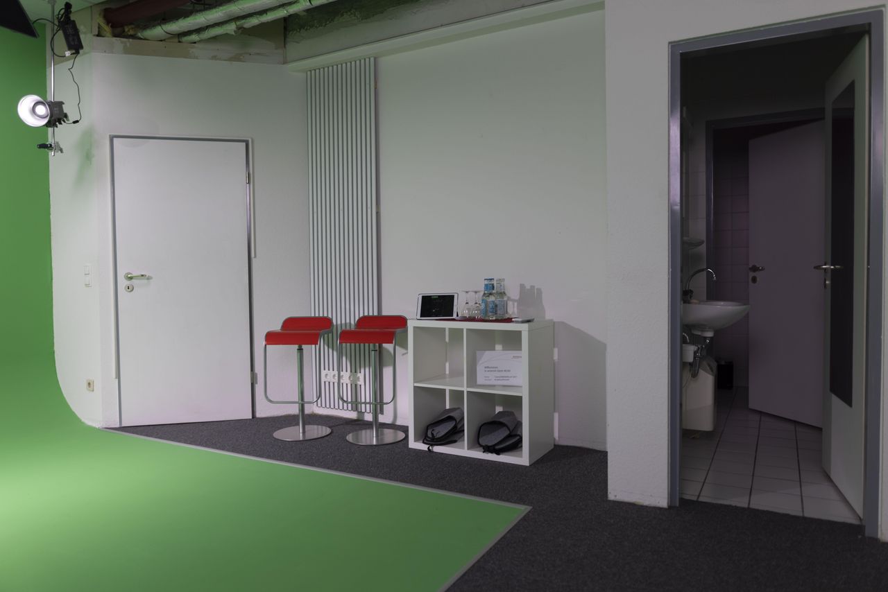 Hamburg  Fotostudio Greenscreen-Studio image 12