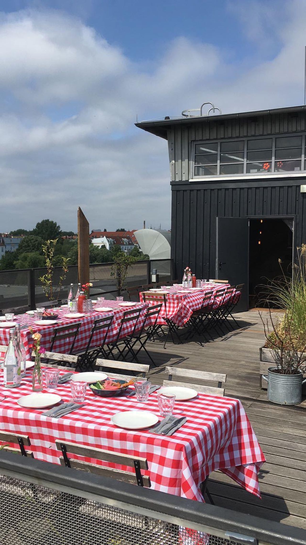 Berlin corporate event spaces Außergewöhnlich Private Roof Club image 19